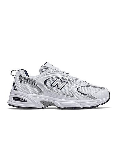 Sıfır kutulu new balance 530 model 1 veya 2 kere giyildi ayağıma