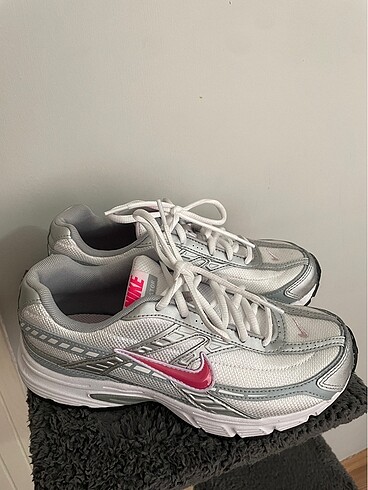 Nike initiator