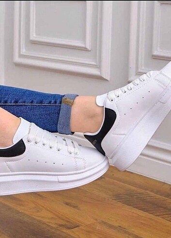 43 Beden beyaz Renk Alexander McQueen beyaz erkek spor ayakkabı 40-44 arası