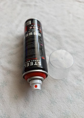 Kırmızı Sprey Boya - Görsel 2