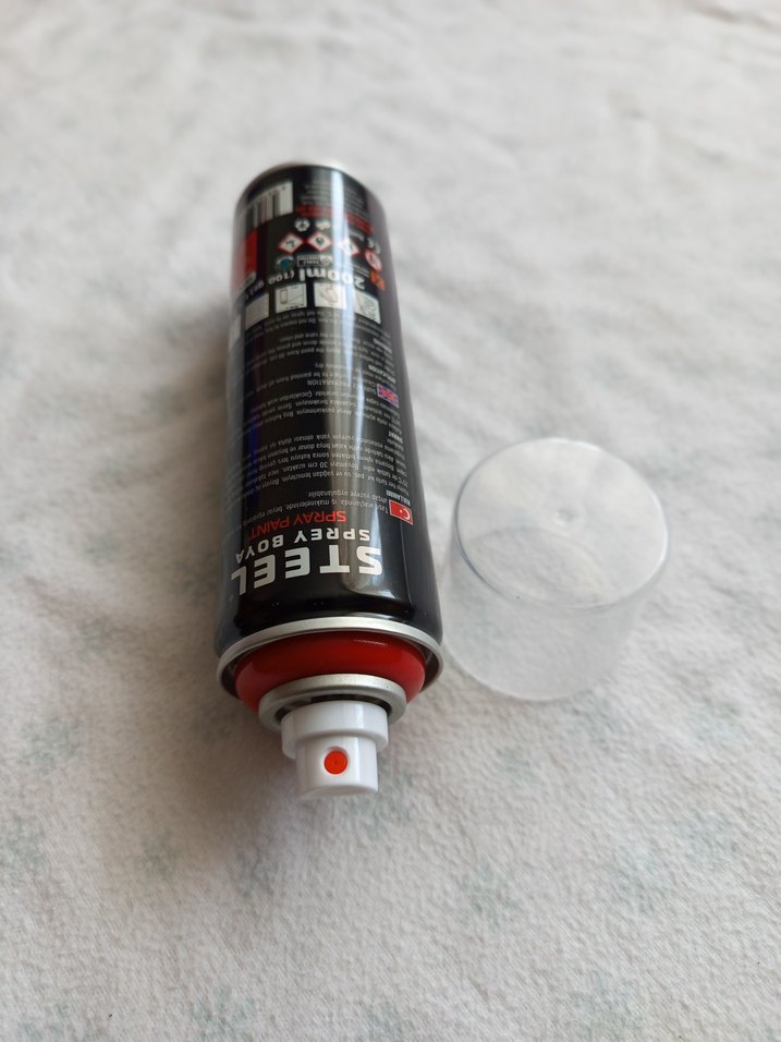 Kırmızı Sprey Boya - Görsel 2