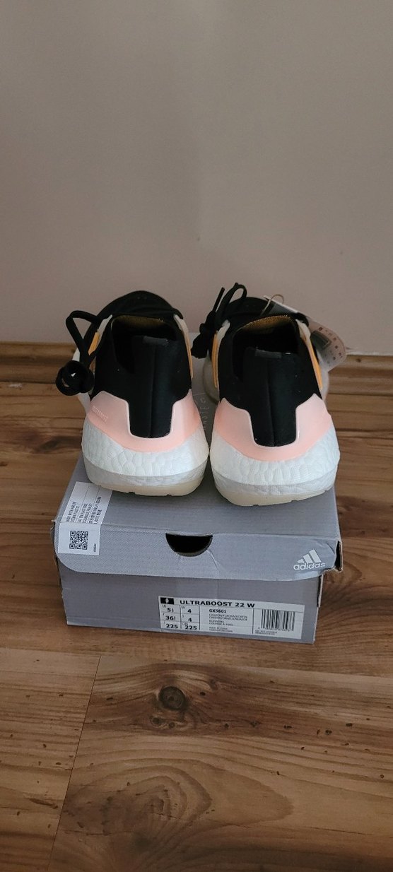 Adidas Ultraboost 22 W Siyah Koşu Ayakkabısı kadın - Görsel 4