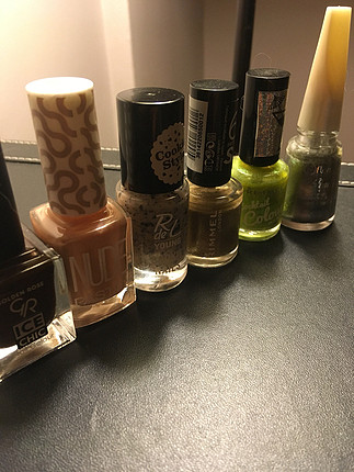 Revlon Revlon-China Glaze-Flormar Oje