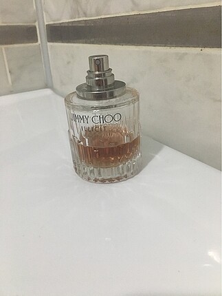 Jimmy choo illicit parfüm