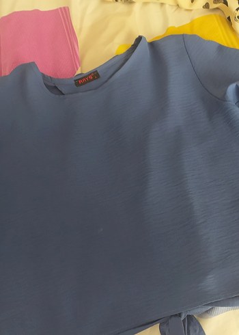 göbek ütü hoş bir mavisi olan bluz sırt dekolteli - Görsel 4