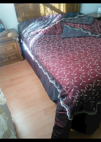 Bordo Nakışlı Yatak Örtüsü - Görsel 6