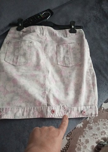 Düğmeli Pembe Batik Desen Mini Etek - Görsel 6