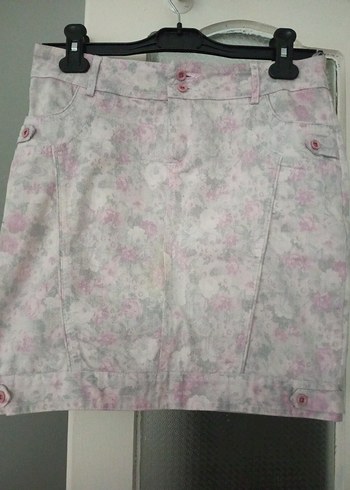 Düğmeli Pembe Batik Desen Mini Etek - Görsel 2