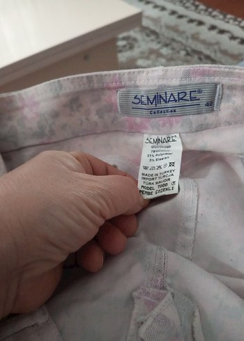 Düğmeli Pembe Batik Desen Mini Etek - Görsel 4