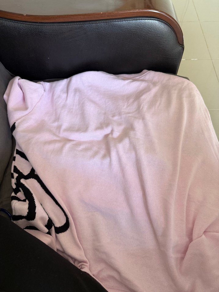 Bershka Pastel Pembe Siyah Desenli Triko Kazak — görsel 3/3