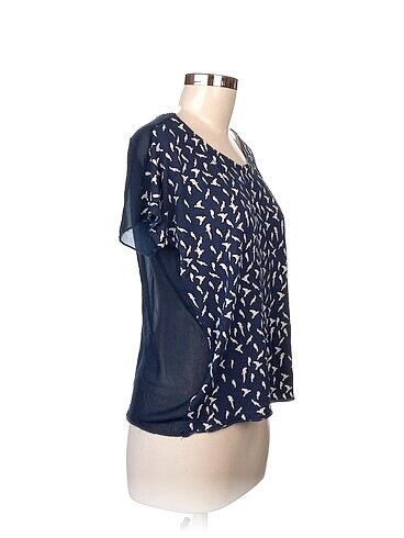 Pull and Bear Pull and Bear Bluz %70 İndirimli.