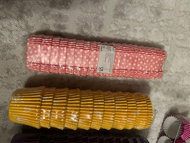 Diğer Pasta capkek malzemeleri