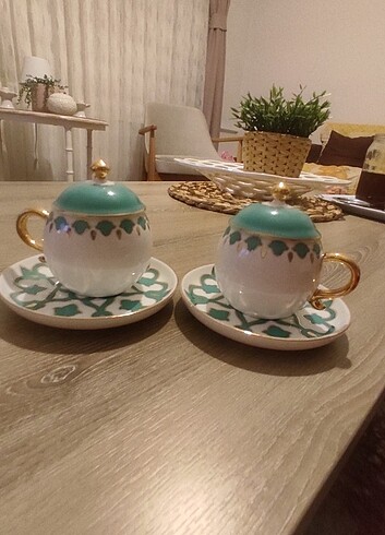 Bernorda 2li kahve fincanı takimi