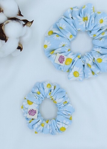 Papatyam scrunchies 