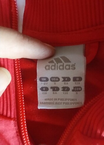 Adidas Kız çocuğu eşofman üstü 