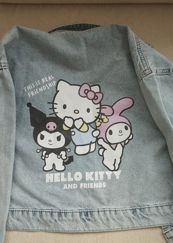kuramı hello kitty kot ceket LC waikiki - Görsel 2