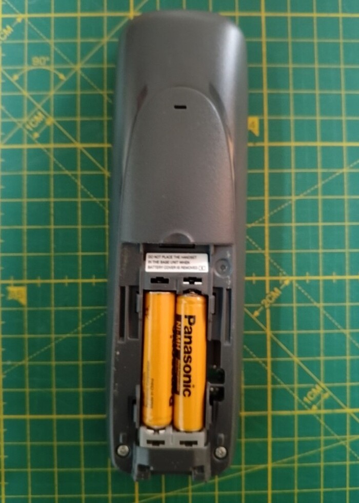 Panasonic KX-TG1611TR Telsiz Telefon - Görsel 2