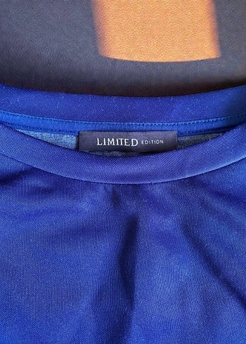 Limited Edition Saks Mavisi Crop - Görsel 3