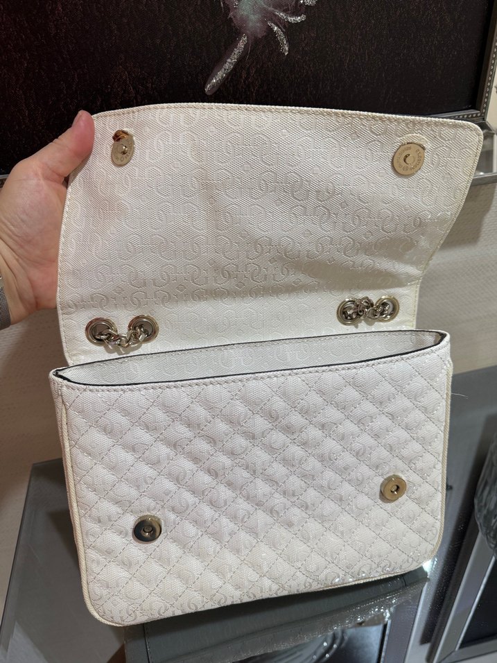 Guess anta - Görsel 5