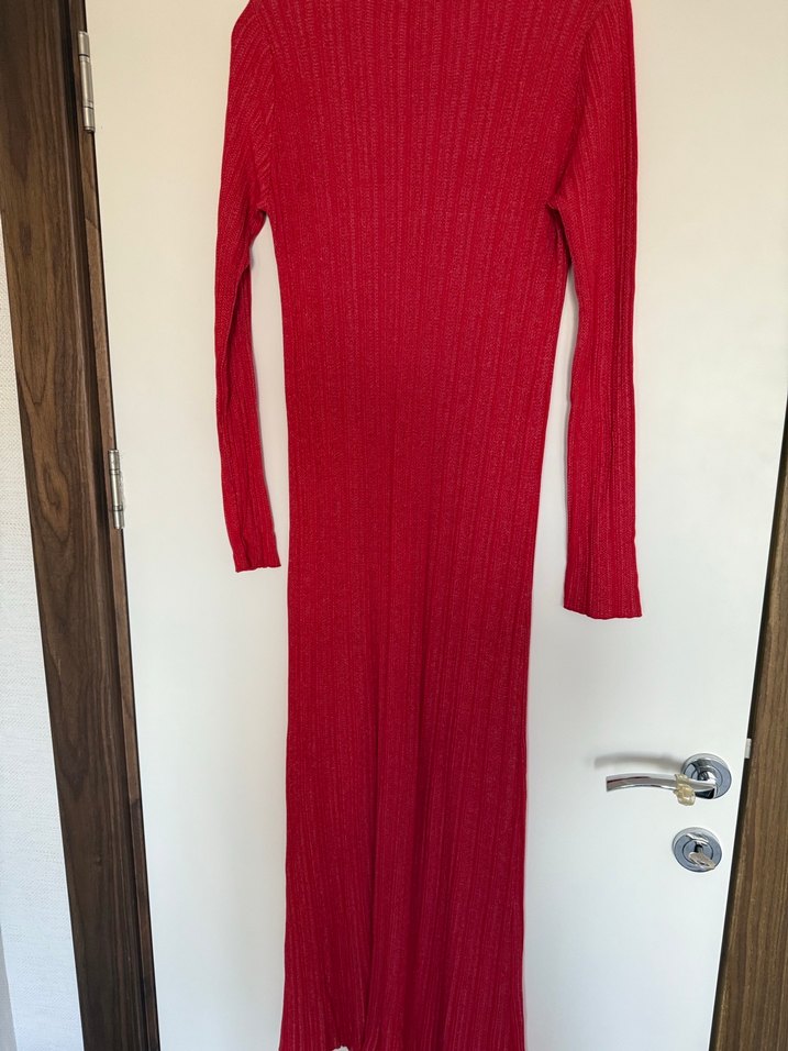 Kırmızı Uzun Triko Elbise - Görsel 4