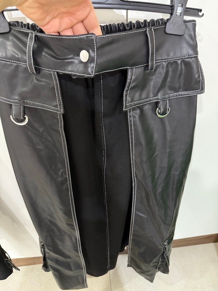 Siyah Deri Kemerli Uzun Etek - Görsel 3