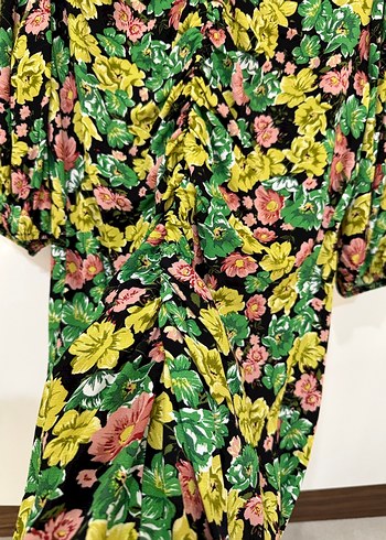 Çiçek Desenli Uzun Kollu Kadın Elbise - Görsel 2