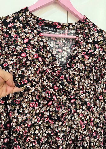 Çiçek Desenli Uzun Kollu Midi Elbise - Görsel 3