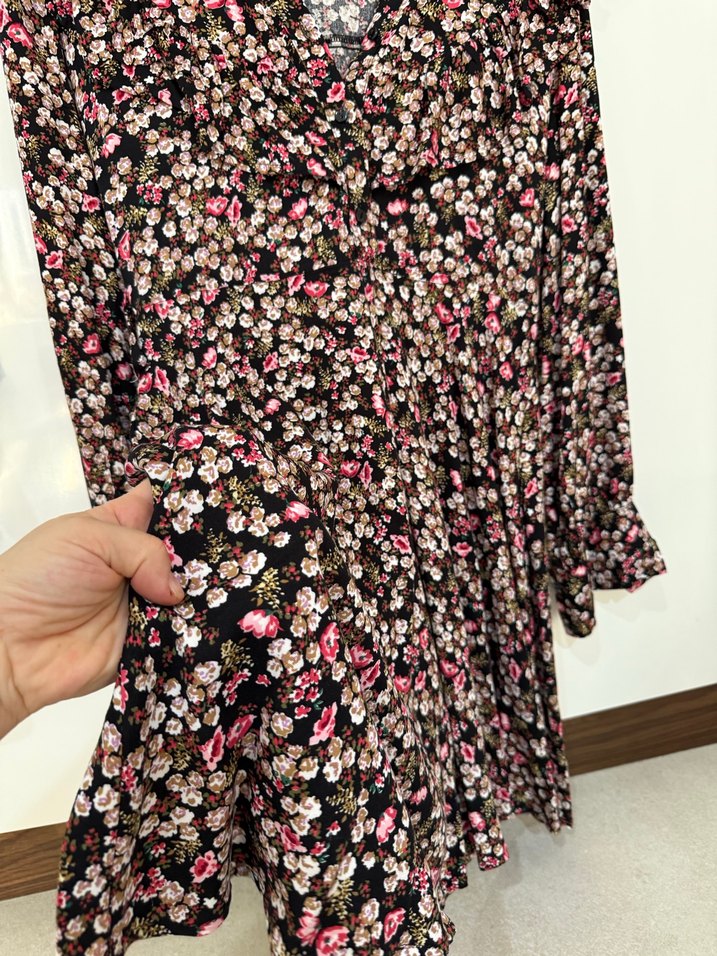 Çiçek Desenli Uzun Kollu Midi Elbise - Görsel 2