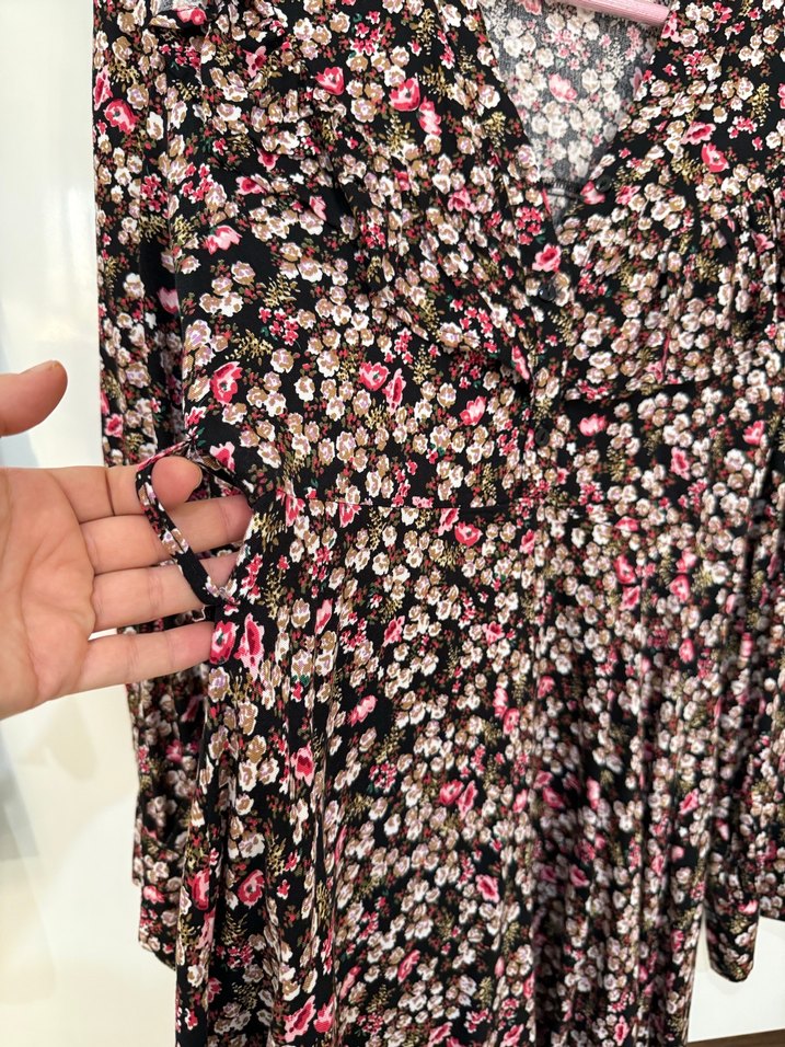 Çiçek Desenli Uzun Kollu Midi Elbise - Görsel 4