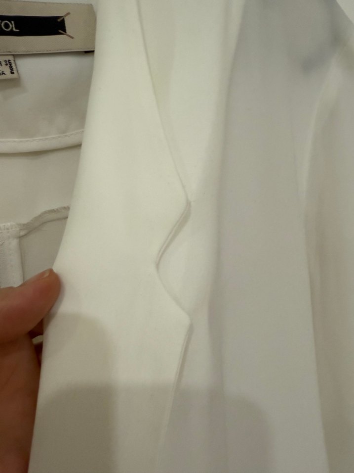 Düğmeli Beyaz Midi Kadın Blazer - Görsel 2