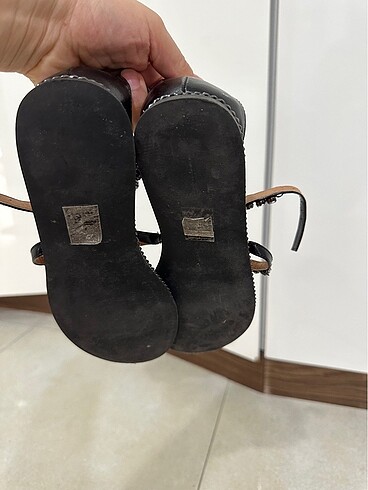 37 Beden siyah Renk Twist sandalet