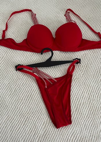 Kırmızı Midi Spor Sütyen ve Külot Takımı - Görsel 2