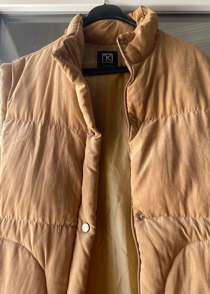 Kadife yorgan tarzında şişme yelek - Görsel 2