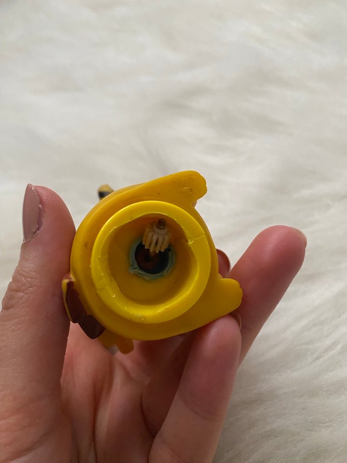 Sarı Pikachu Aksiyon Figürü - Görsel 4