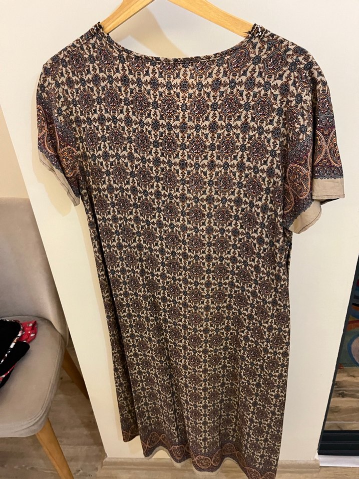 Püsküllü Bohem V Yaka Uzun Elbise - Görsel 2