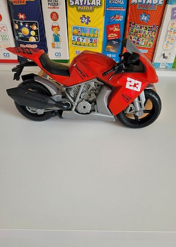 oyuncak motor