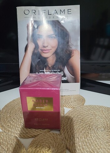 Amber mor oriflame