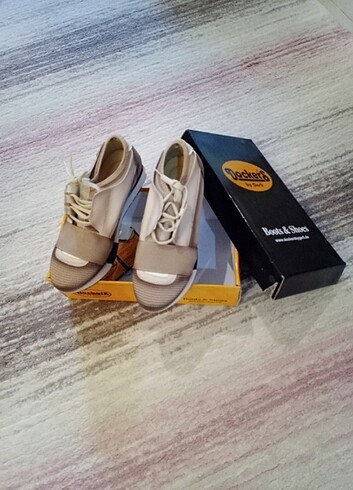 38 Beden Yeni
