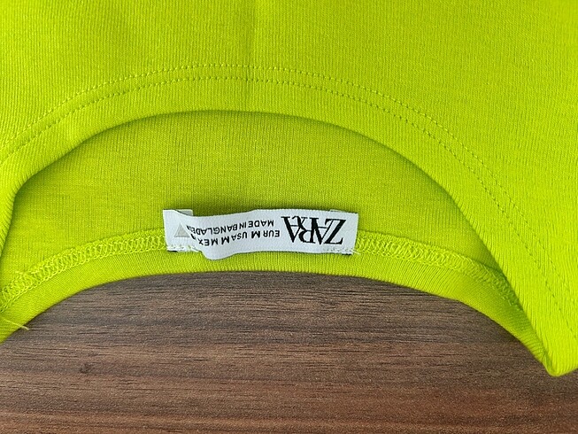 m Beden yeşil Renk Zara crop tisort