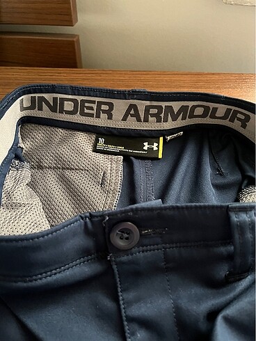 Under armour erkek çocuk şort - Görsel 5