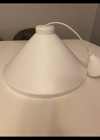 Beyaz Konik Sarkıt Lamba Abajuru