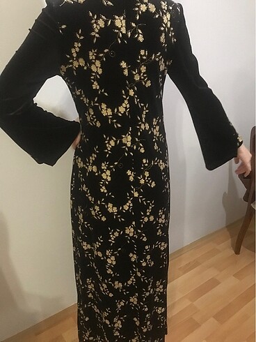 Diğer kadife abiye