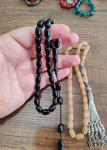 Beden İki Adet Sıkma ve Ateş Kehribar Tesbih
