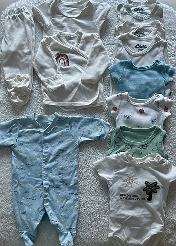 Az Kullanılmış 0-3 Ay Bebek Kıyafet Seti - Görsel 2