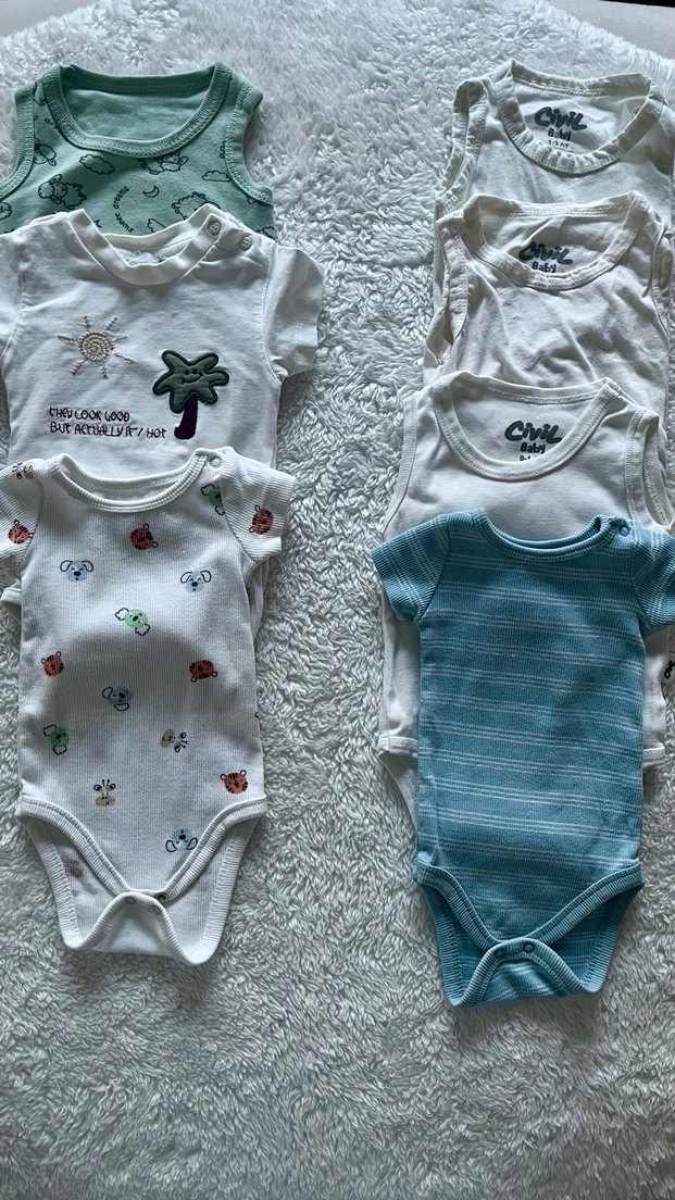 Az Kullanılmış 0-3 Ay Bebek Kıyafet Seti - Görsel 3