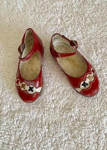 Vintage Kız Çocuk Kırmızı Tokalı Ayakkabı - Görsel 4