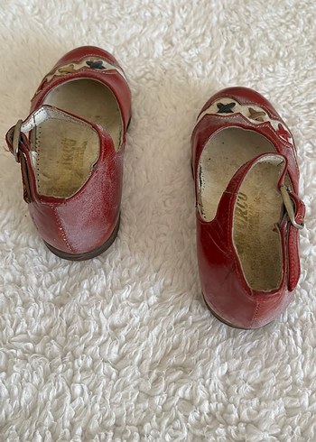 Vintage Kız Çocuk Kırmızı Tokalı Ayakkabı - Görsel 3