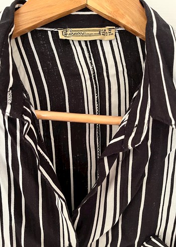 Siyah Beyaz Çizgili Kadın Gömlek - Görsel 2