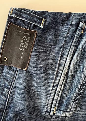 Erkek Lacivert Bol Kesim Kemerli Denim Şort - Görsel 4