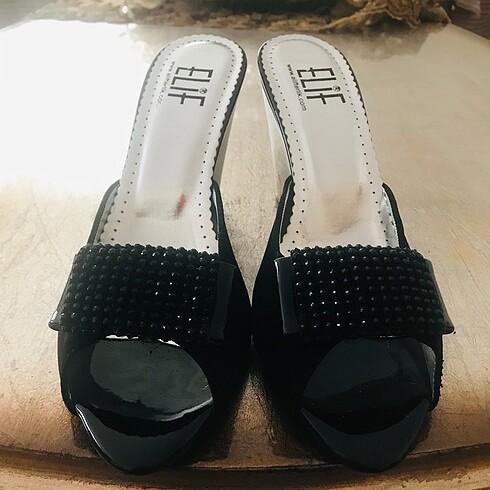 Elif Şimal ELİF TERLİK
